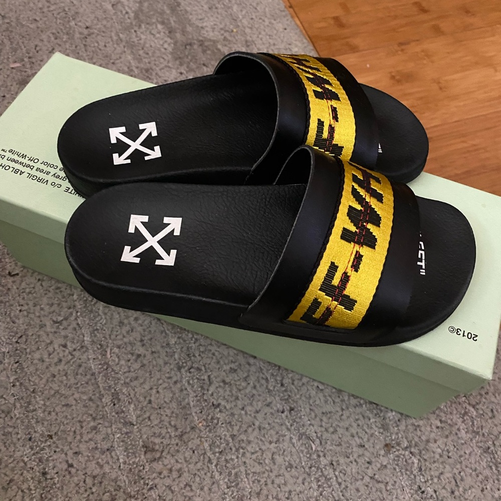 Off white slides. Very good condition